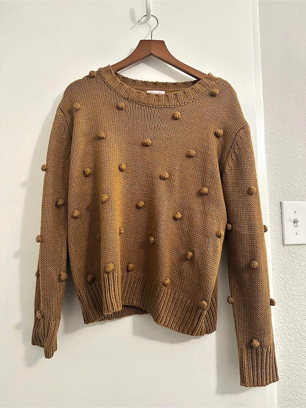 Pink Lily Textured Bobble Pom Pom Sweater in Brown Size Small Like New
